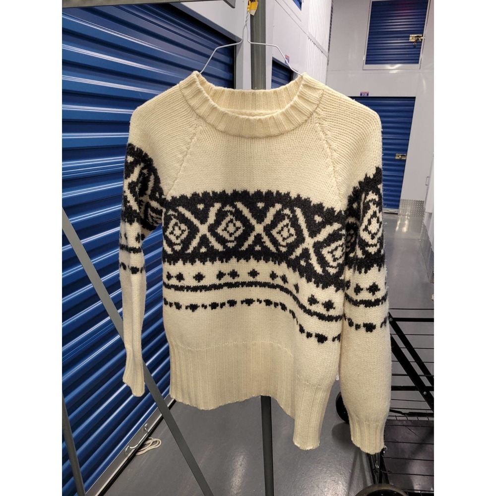 E. TAUTZ SAVILE ROW
FAIR-ISLE WOOL SWEATER